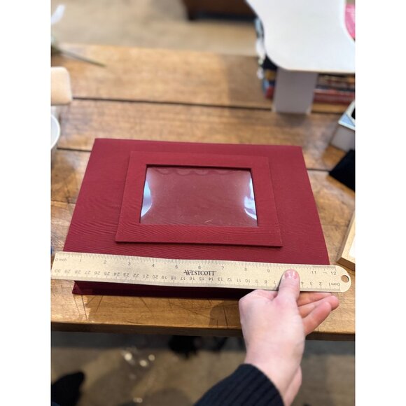 Decorative Red Jewelry Box With Assorted Costume Jewelry & Display Window - Picture 7 of 16